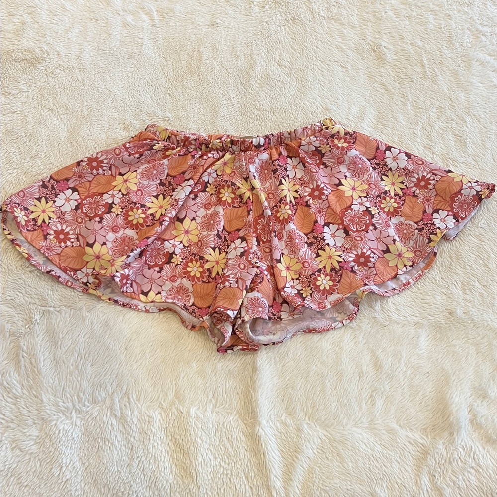 Altar'd State flowy floral shorts small
